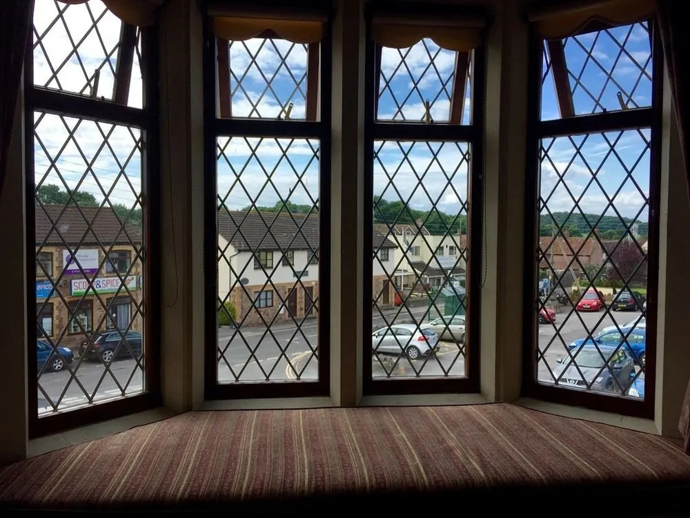 Woodborough Inn