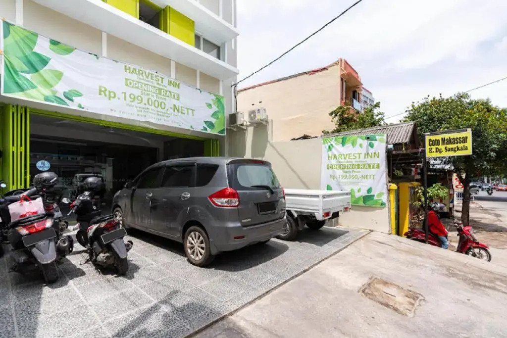RedDoorz Plus At Harvest Inn Panakkukang