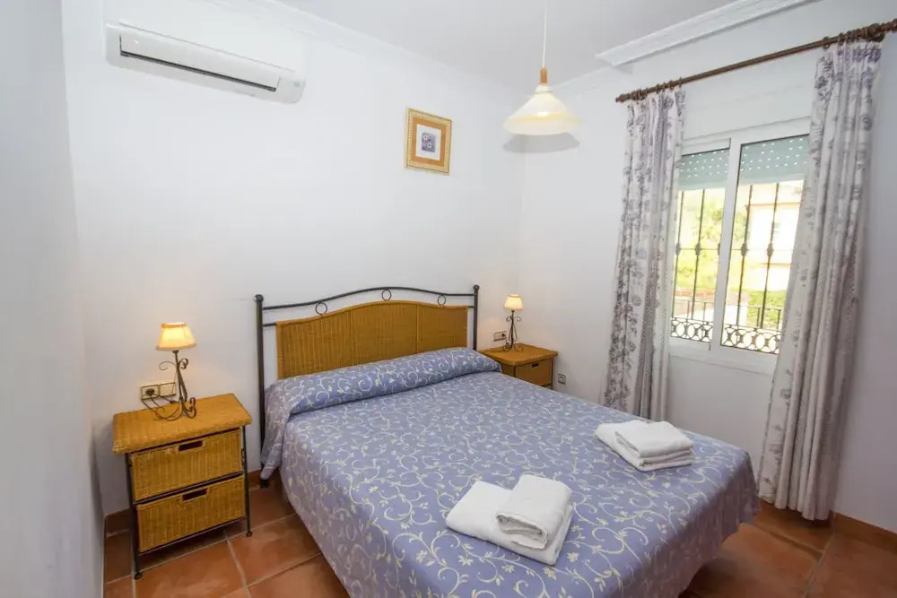 Nerja Spain Flats - V6 Tamango Hill