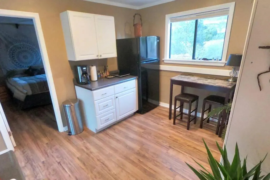 Stunning Red Rocks; W. Sedona, Walk to trls! 1 bd!