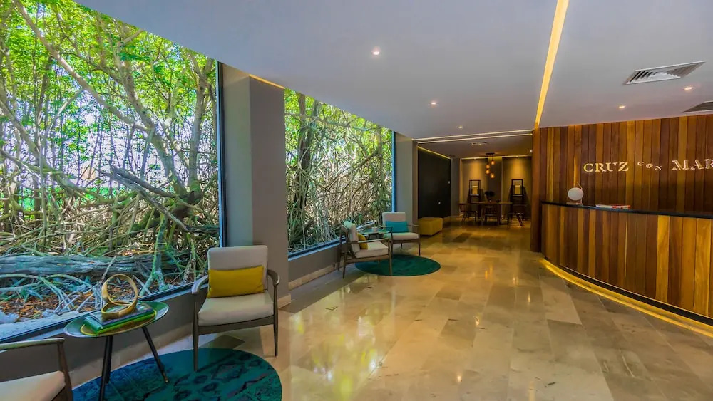 Cruz del Mar Condo