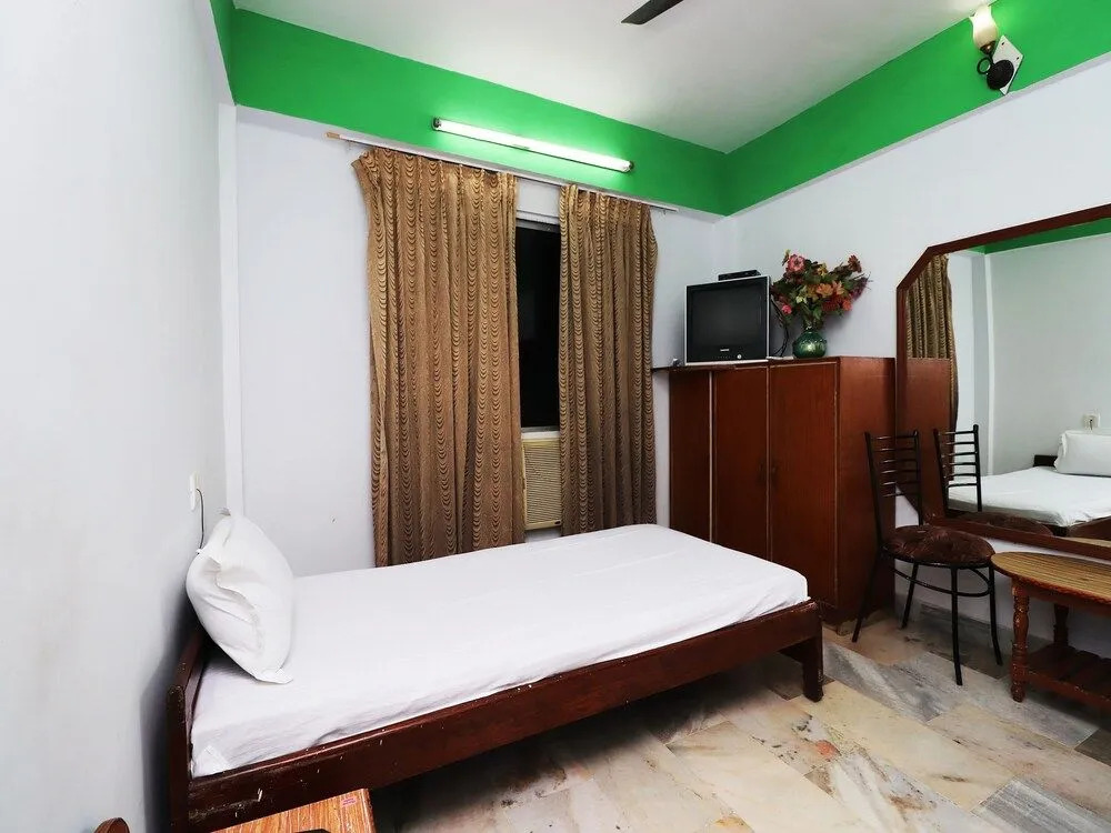 Spot on 43882 Hotel Jeevak International