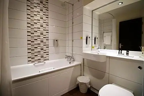 Silurian Hotel Double Bedroom by StayBC