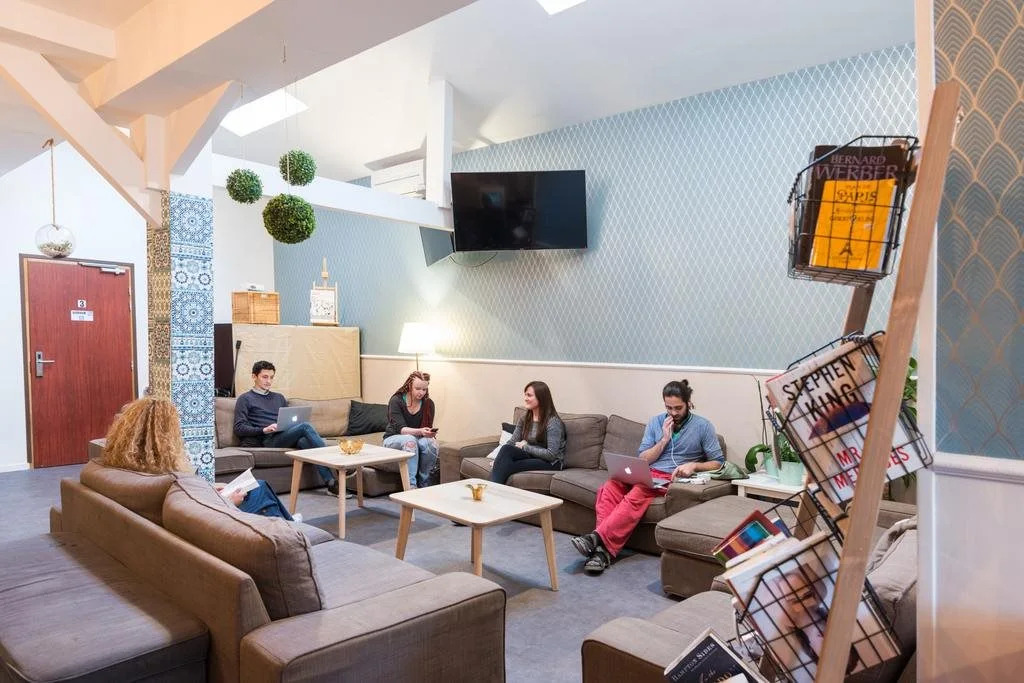 TRENDY Hostel