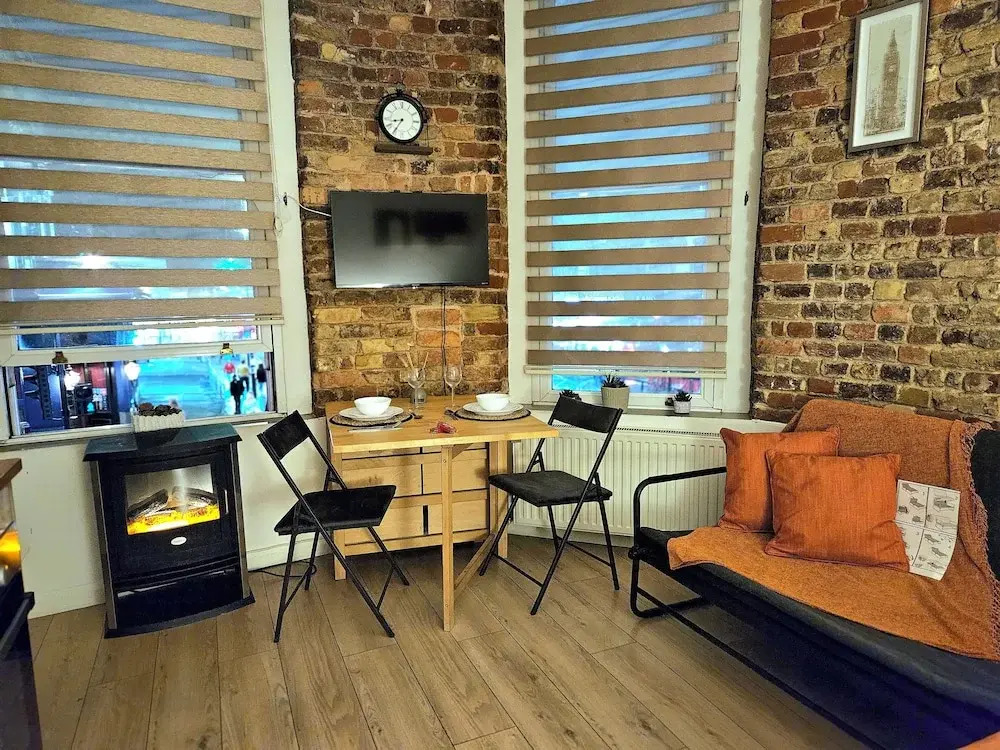 Charming Central London Studio With Sofabed