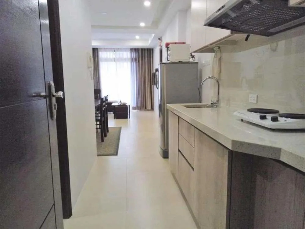 Nice & Spacious  Inn at Megatower II