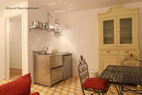 Casa Bellagio, Residence / Apartments
