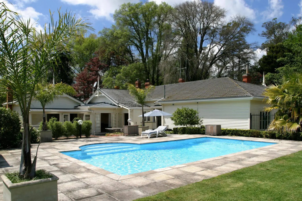 Oak Lane Lodge