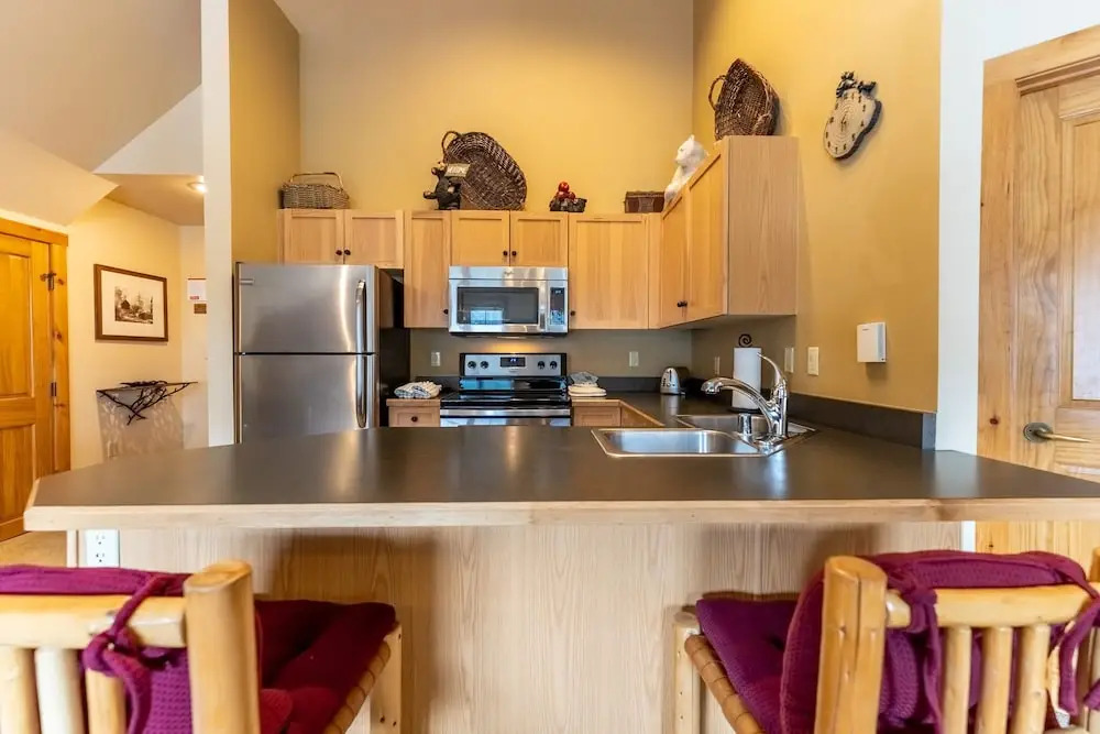 Dakota Lodge by Summit County Mountain Retreats