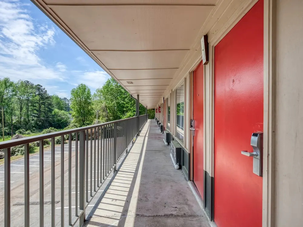 Haven Inn & Suites
