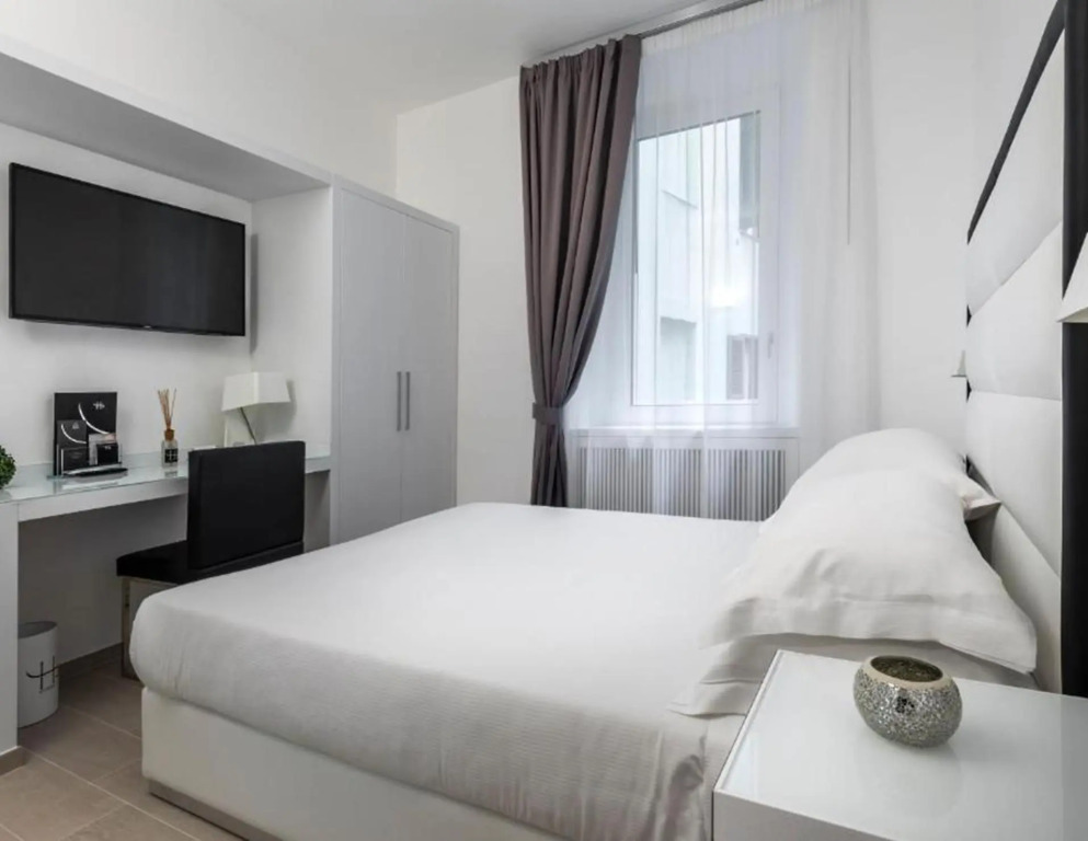 LHP Suite Roma Piazza del Popolo