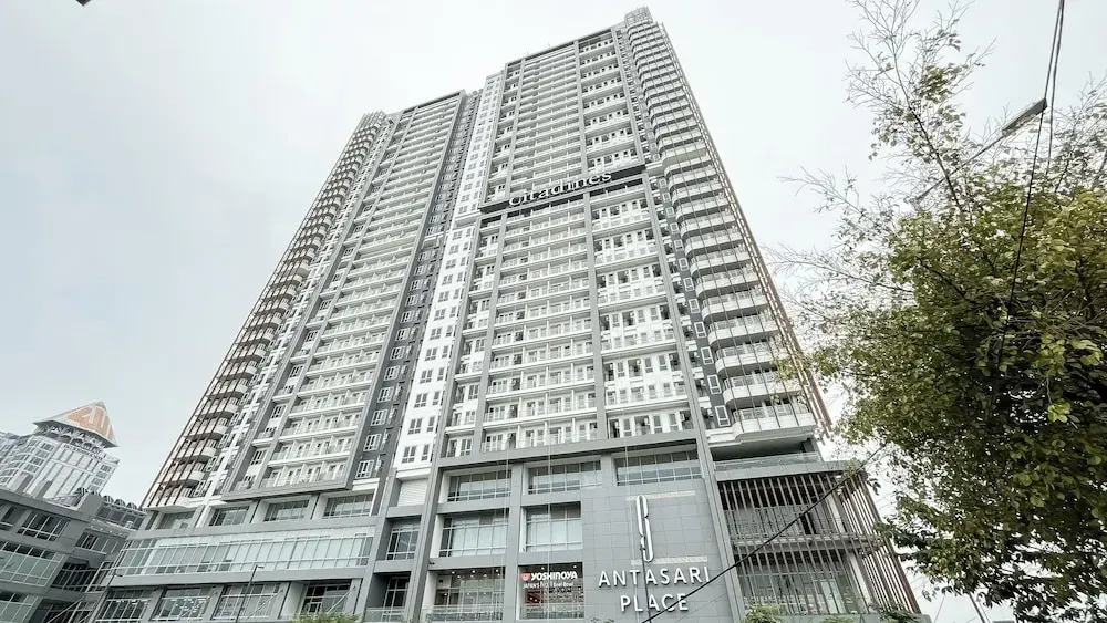 Strategic Studio At Antasari Place Apartment