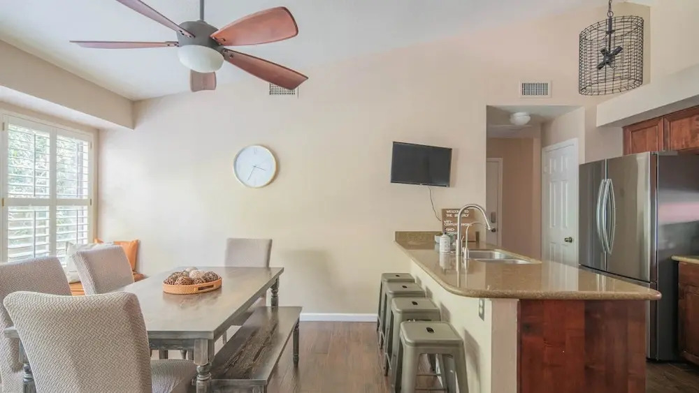 Scottsdale Gem W/pool in Private and Serene Yard!
