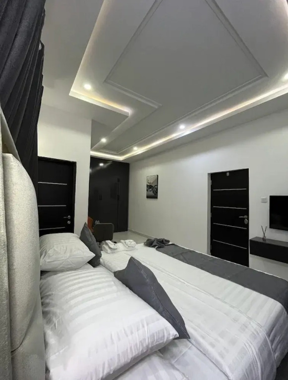 R-Oak Hotels and Apartments