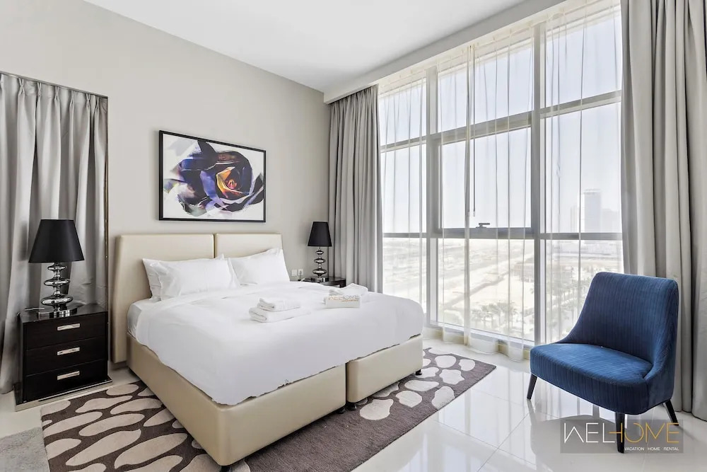 WelHome - Charming Breathtaking 1BR Apt. In Damac Hills