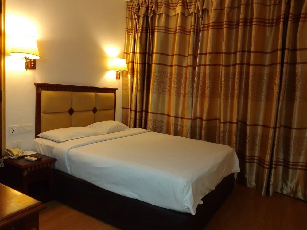 Borneo Suites Hotel