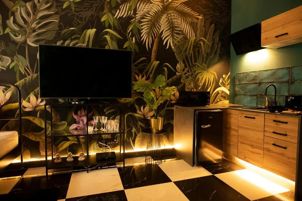 Jungle Apartments