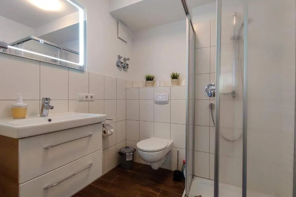 Ferienwohnung-308-Hohe-Lith-Duhnen-mit-eigenem-Strandkorb-am-Strand
