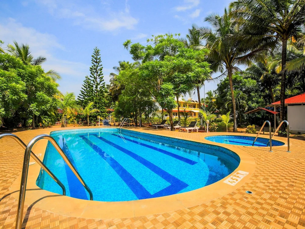 OYO 19953 Morjim Beach Resort