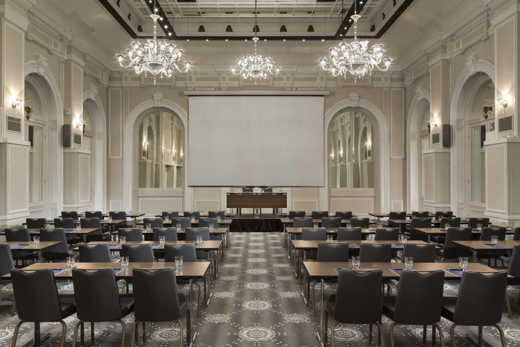 Отель Hilton Paris Opera