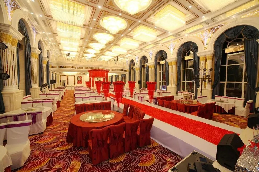 Run Zeng Hotel