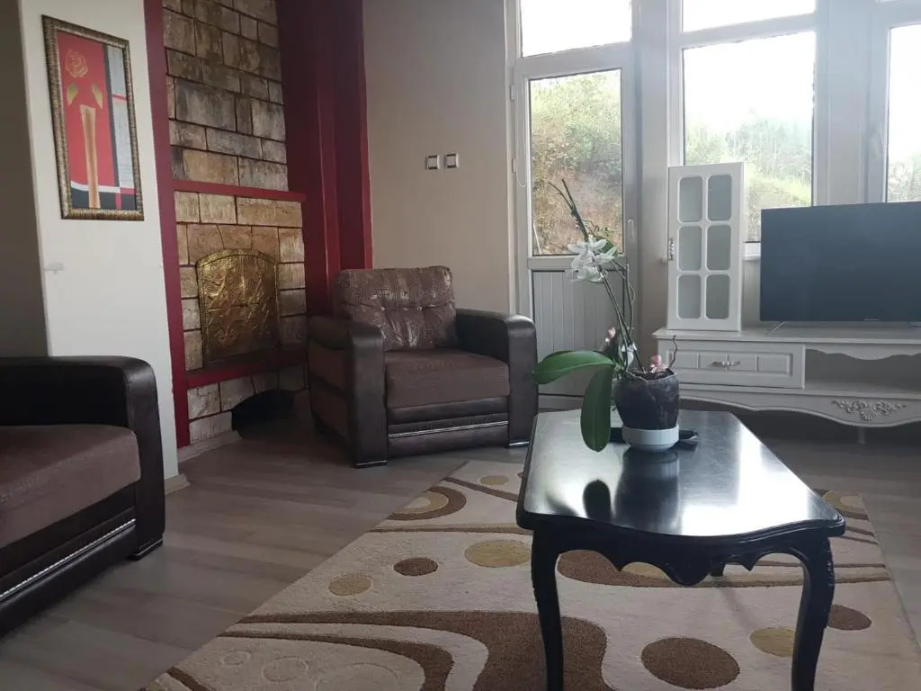 Yali Suite 2