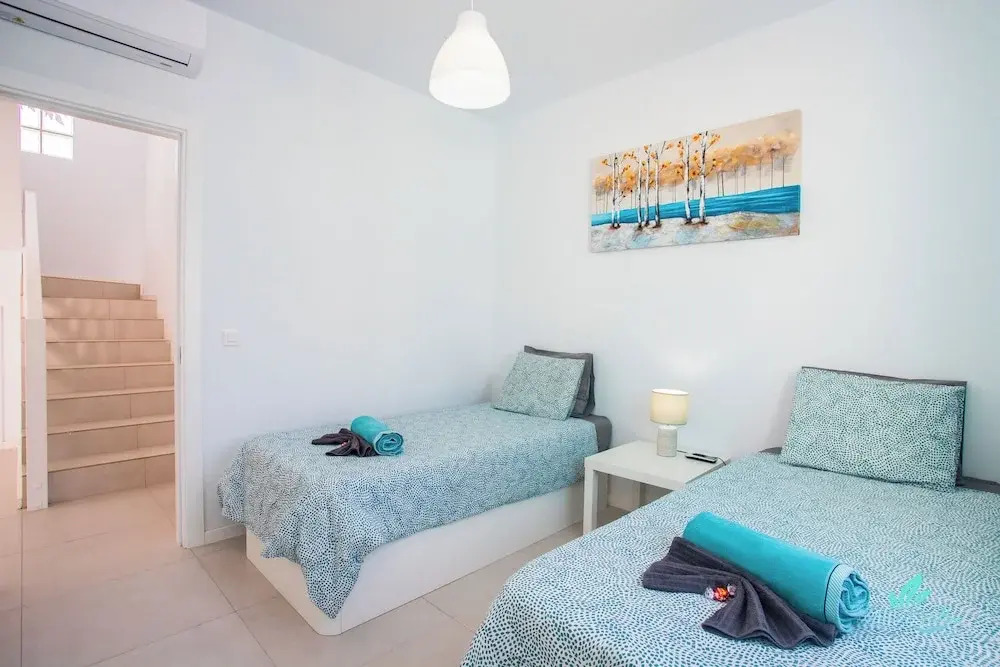 2-bed Villa in Playa Blanca By Retreat Villas