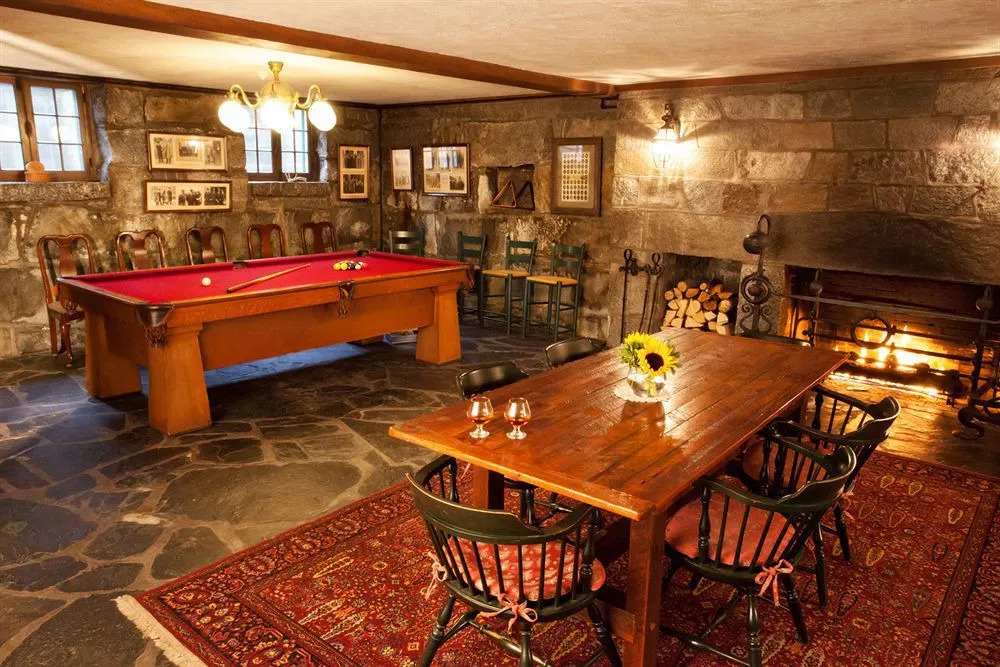 Adair Country Inn & Restaurant