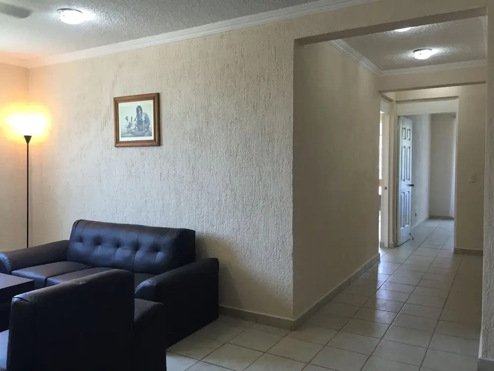 Adamaris Condo Condesa