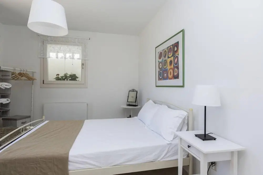 Beautiful 4-bed House With Private Pool in Naxos