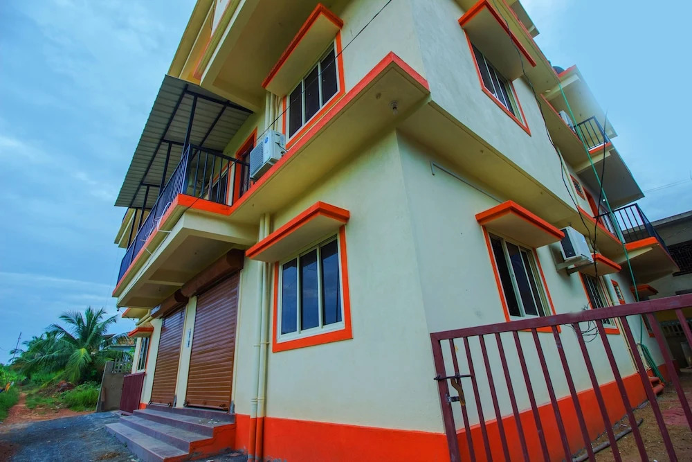 OYO 17193 Home Peaceful 2BHK Arambol