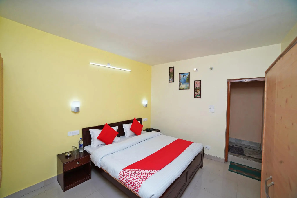 OYO 37837 Shri Home Nainital