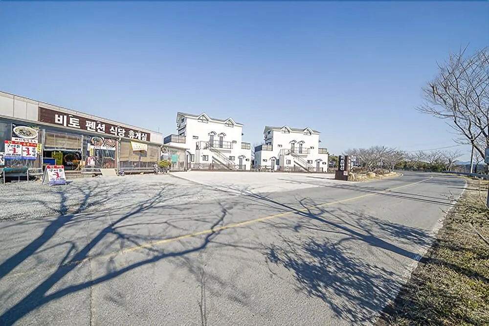 Sacheon Bito Pension