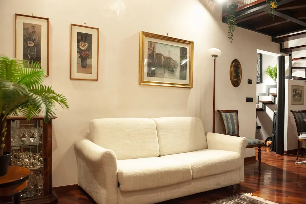 Gran Suite Piazza Maggiore - T&T communications