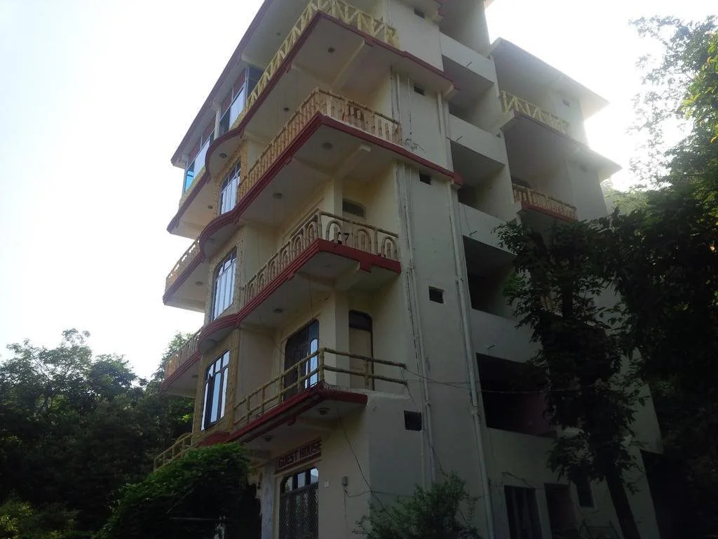 Guru Ganga Guest House