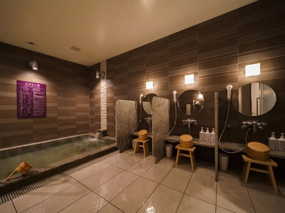 Super Hotel Anan Tomioka
