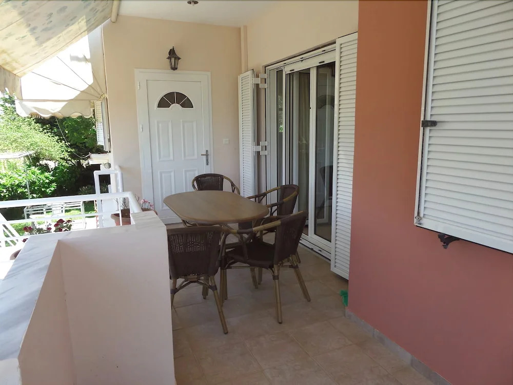 Villa NN