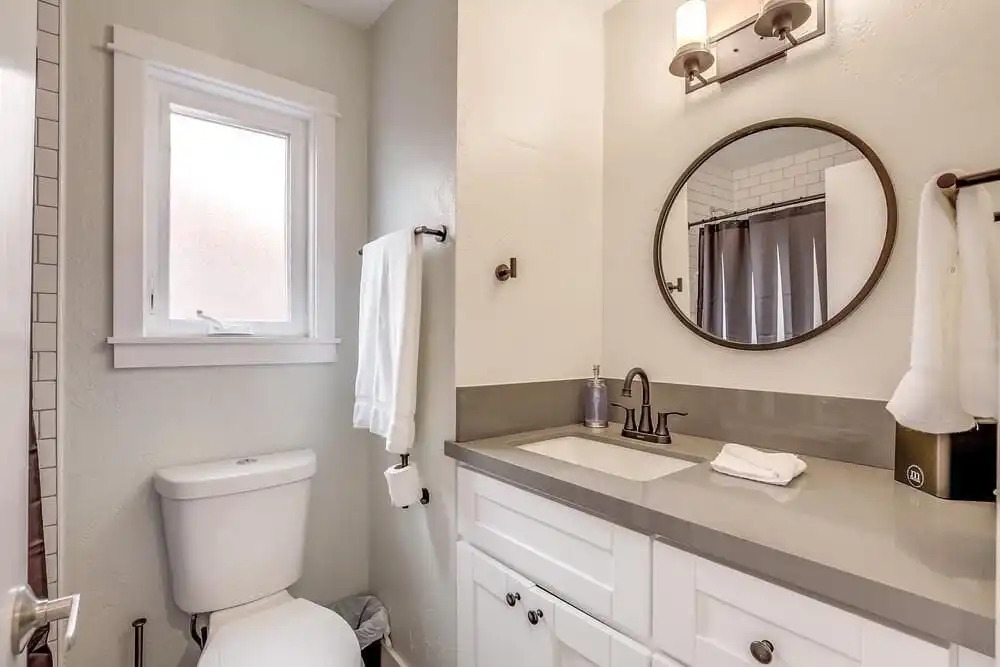 Bay Style 3 - 4 Br Home