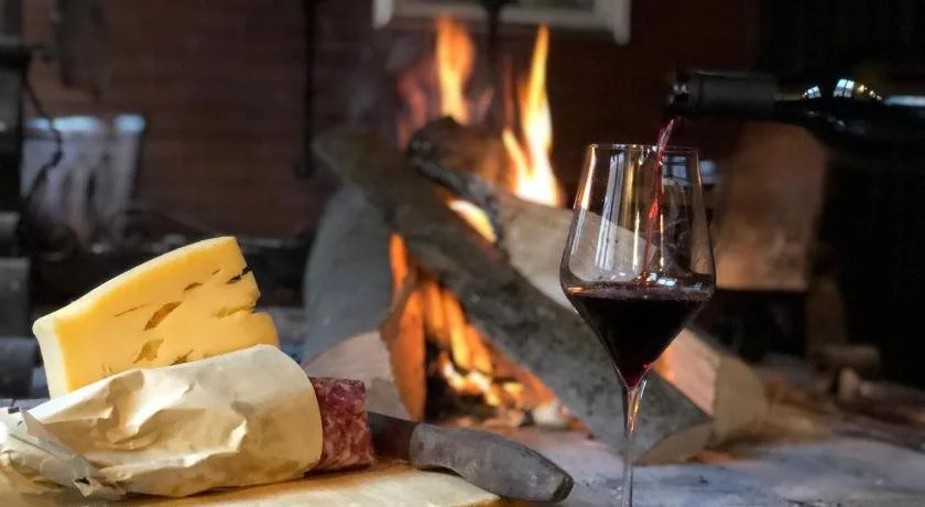 Al Fogolâr Rooms & Osteria with Saunaland