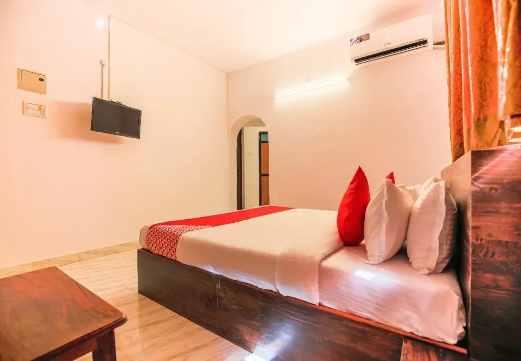 Oshin Holiday Care by OYO Rooms