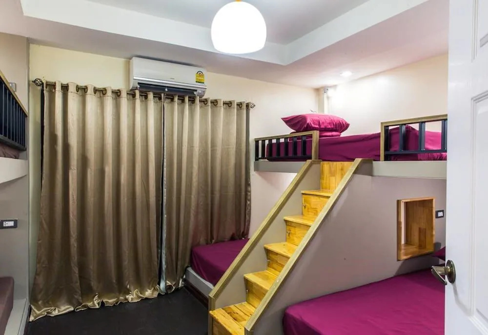 Sleep Lizm Hostel - Adults Only