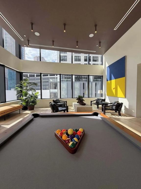 Downtown Miami 1BR Walk to Bayside Kaseya Gym Pool
