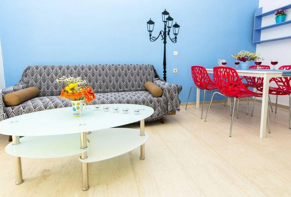Neda Studios & Apartments
