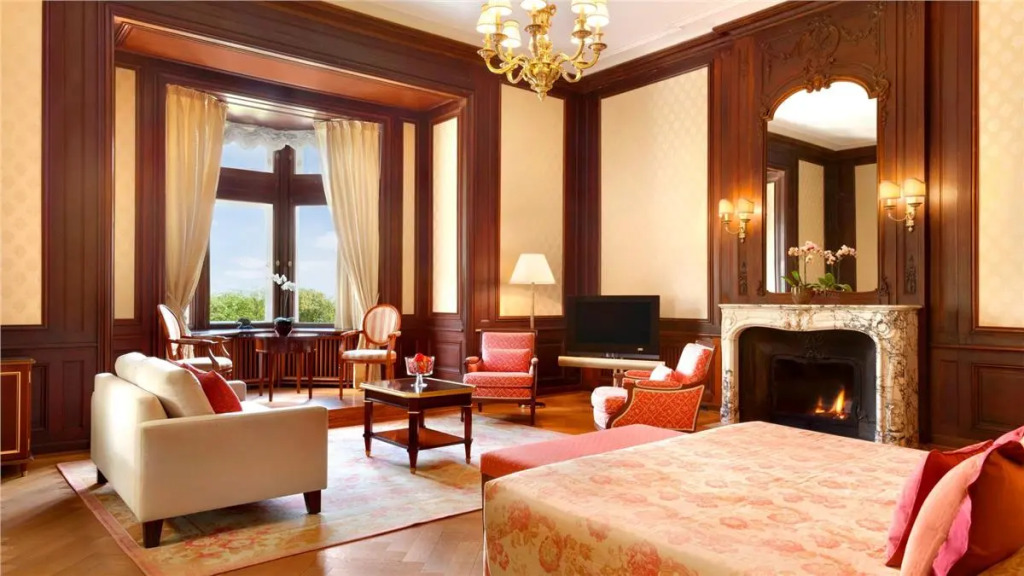 Villa Rothschild, Autograph Collection