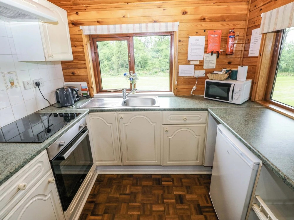 Oak Lodge