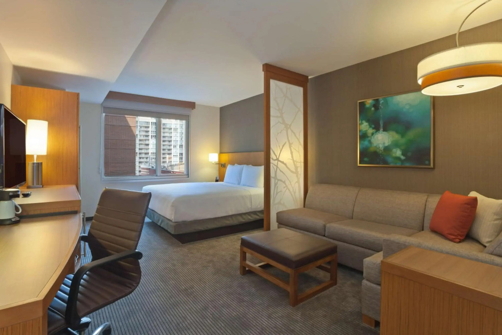 Hyatt Place Chicago River North