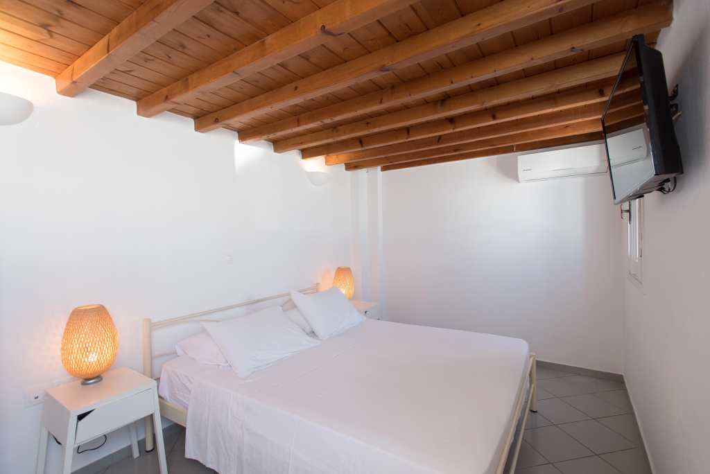 Cloe Cycladic Residence, by Mykonos High