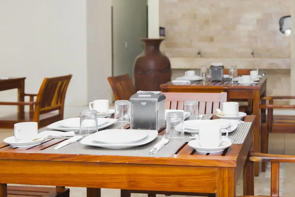 Angelos Hotel