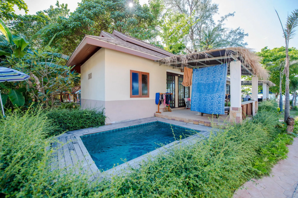 Banana Beach Resort