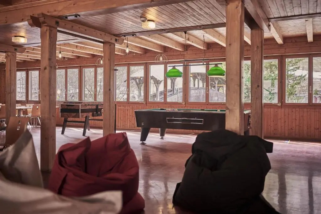 Alpine Base Hostel